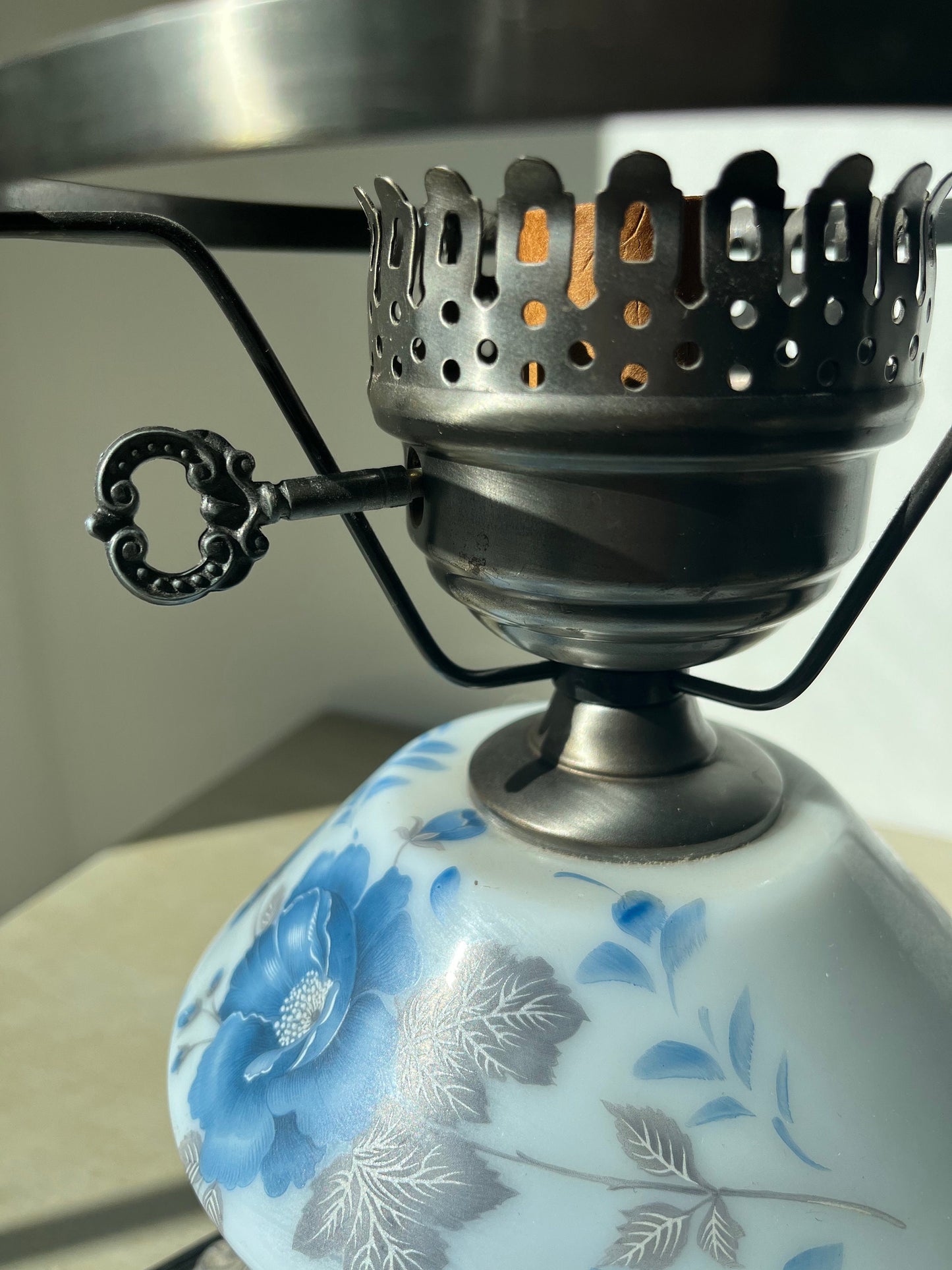 Vintage art nouveau style lamp