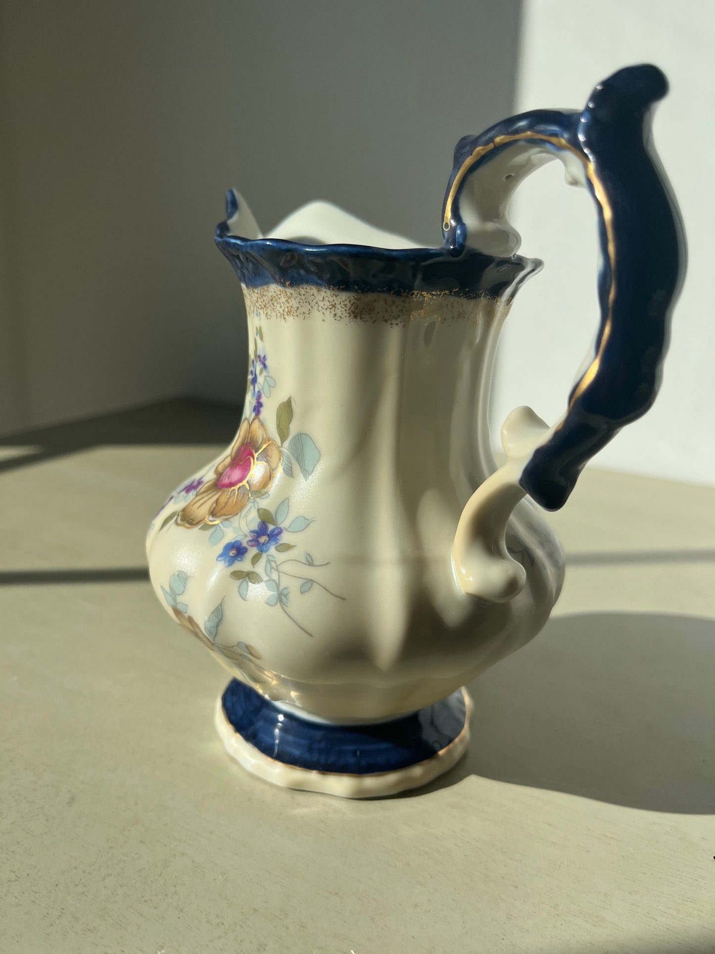 Vintage Aichi Seitosho Japan bone china jug