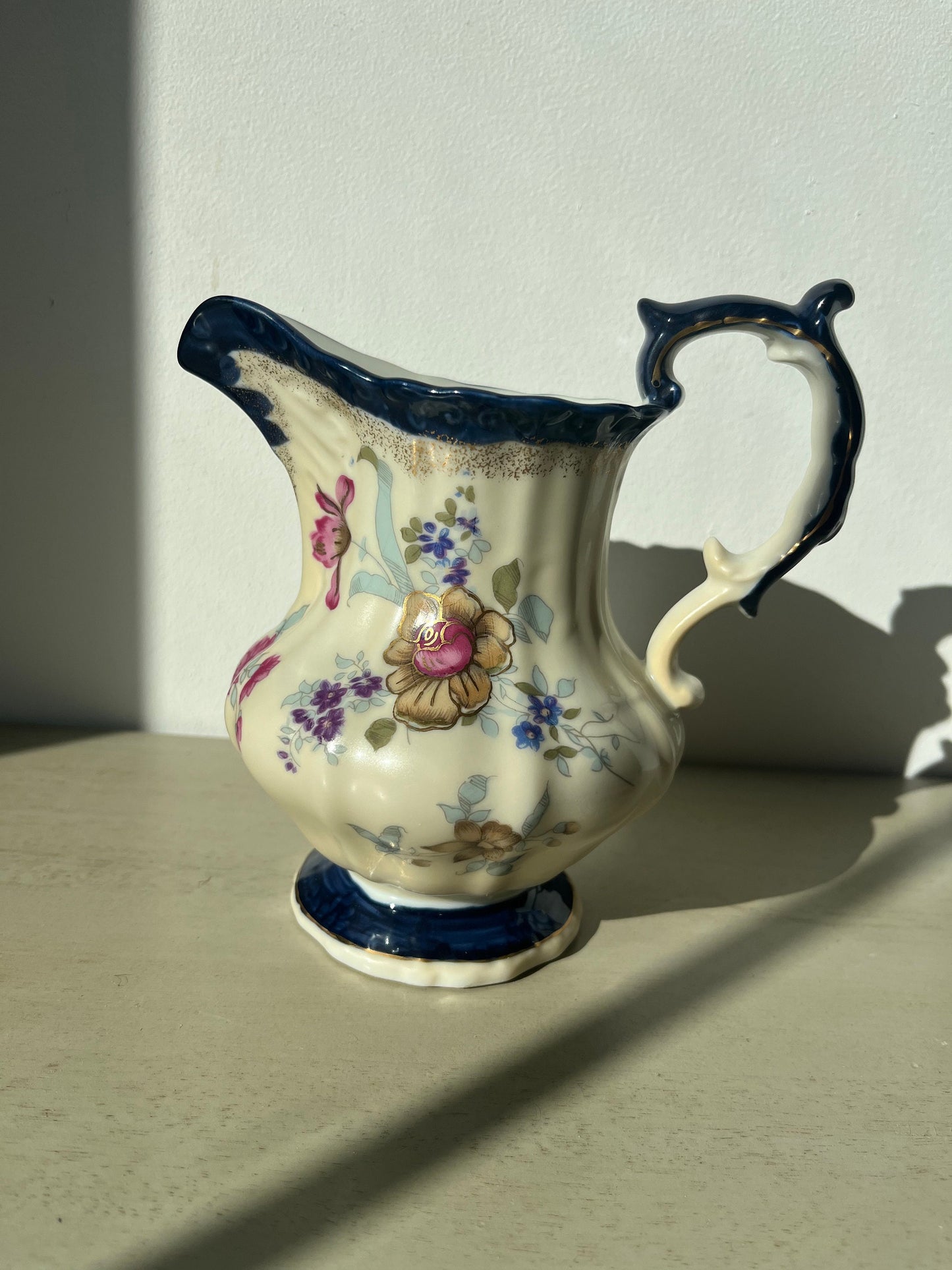 Vintage Aichi Seitosho Japan bone china jug