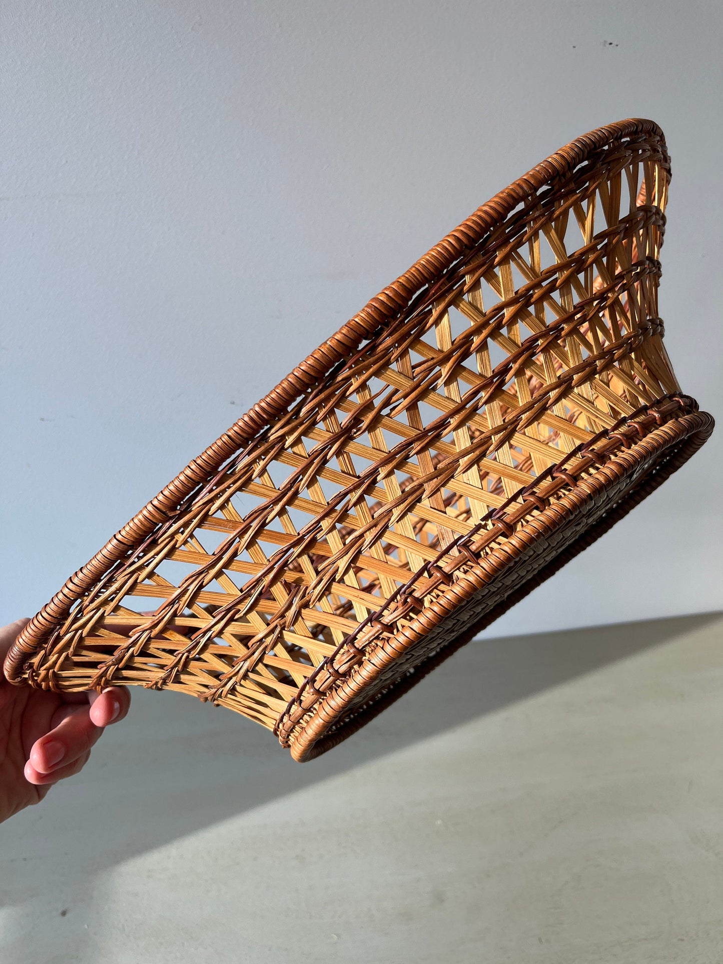 Really nice vintage BOHO wicker boat basket