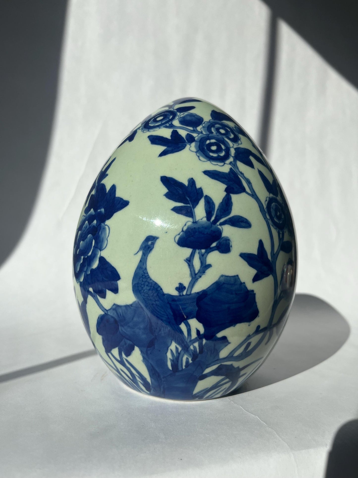 Vintage Bombay Blue & White Large Oriental Chinoiserie Egg
