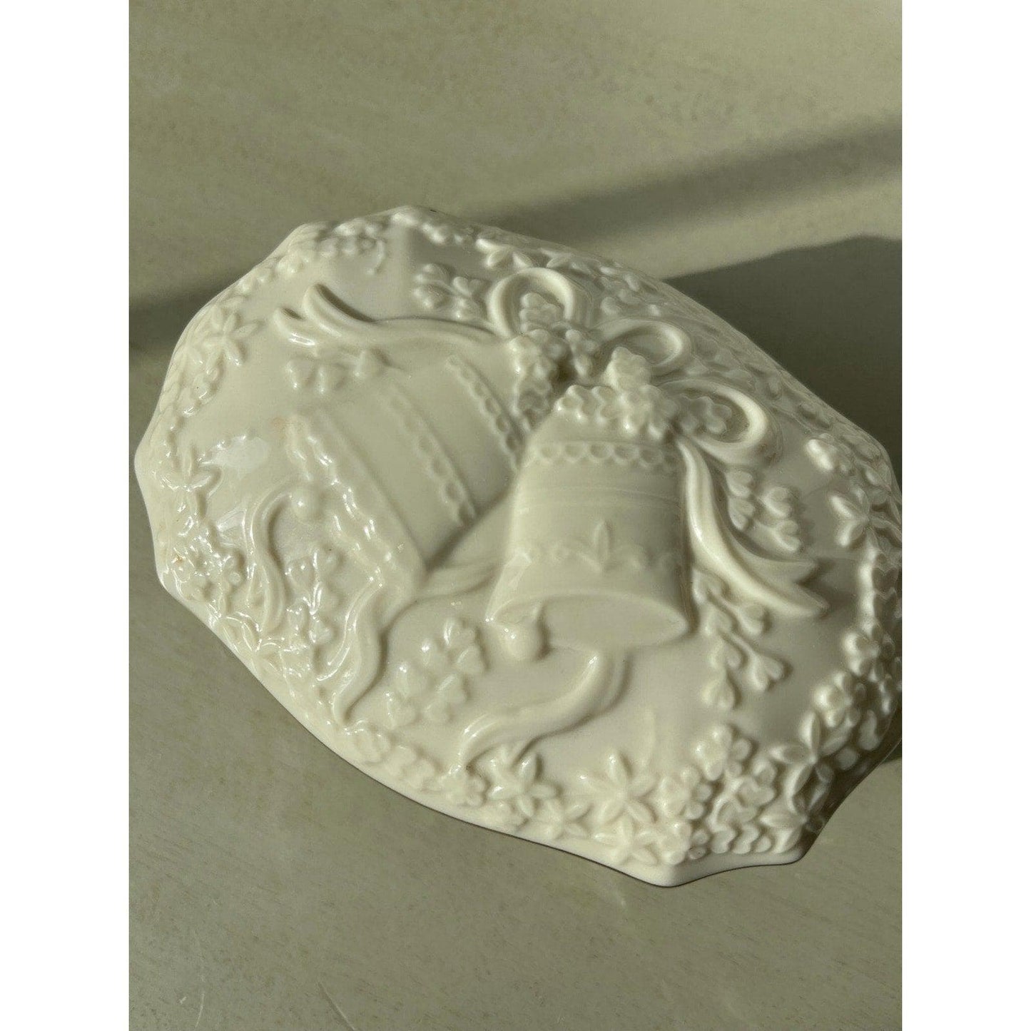 Vintage Wedding Promises Collection Lenox music box