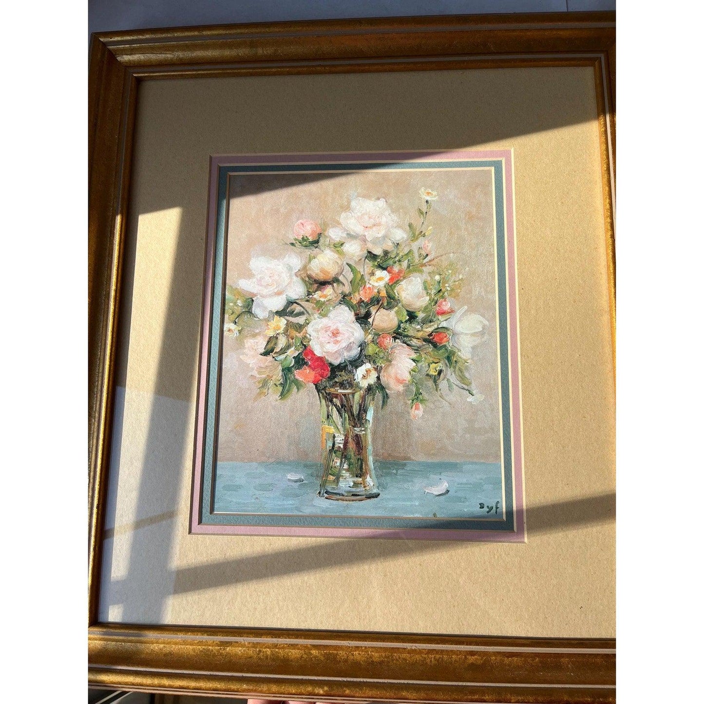 Lovely pair of vintage framed prints floral art work