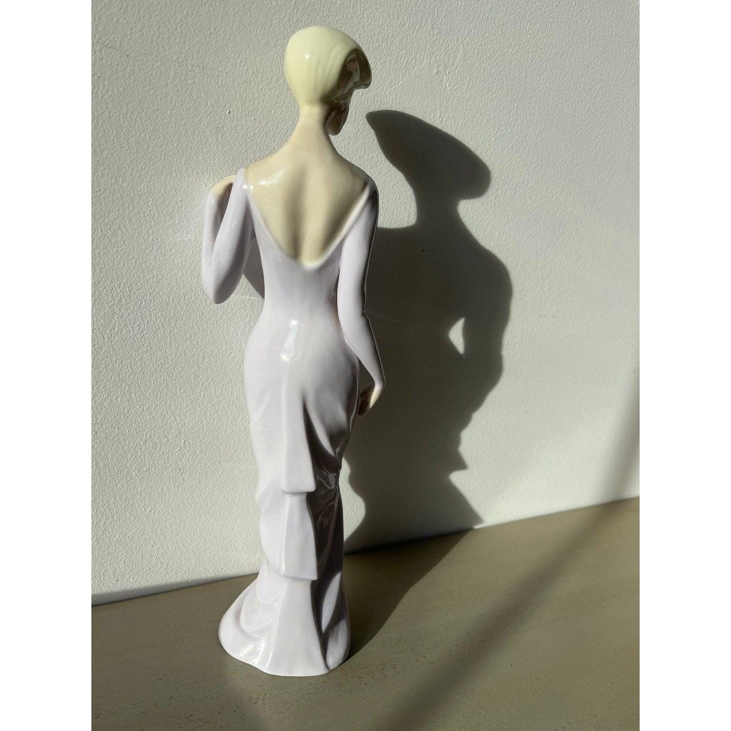 Vintage Royal Doulton ceramic figurine “Debutante