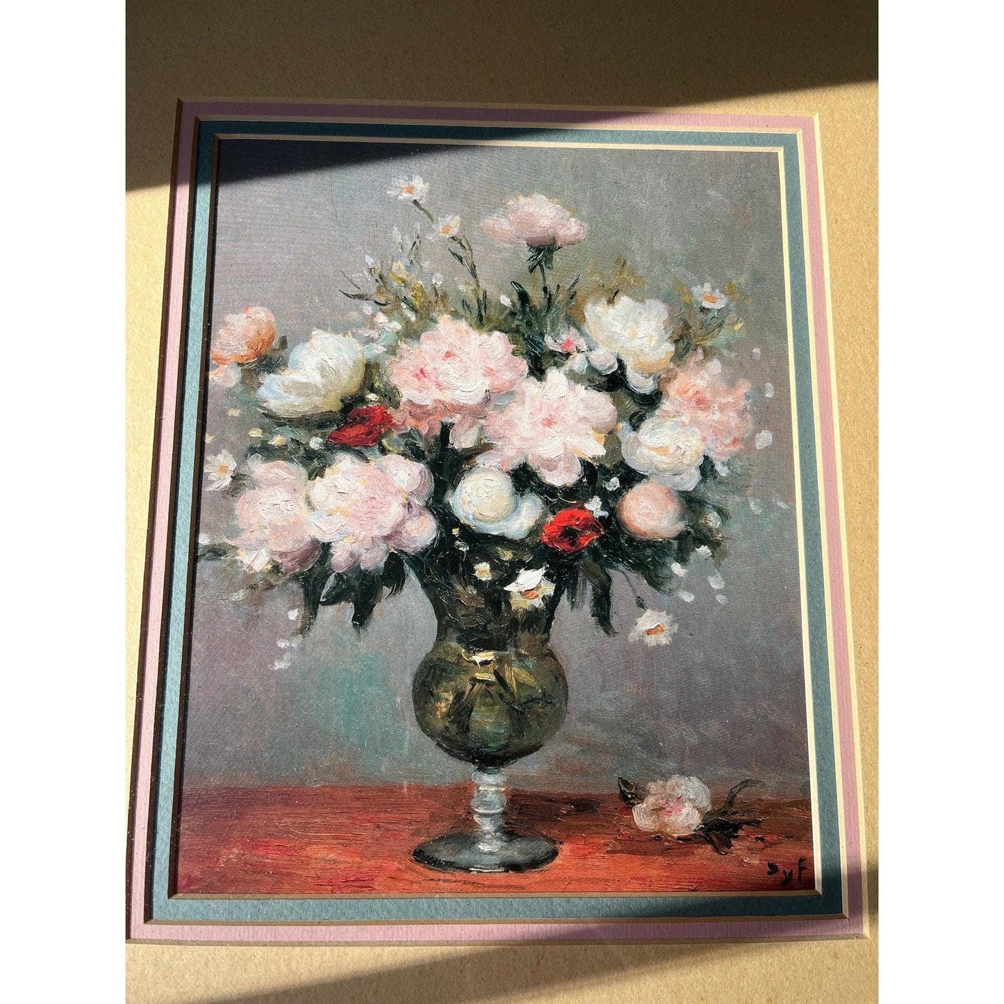 Lovely pair of vintage framed prints floral art work