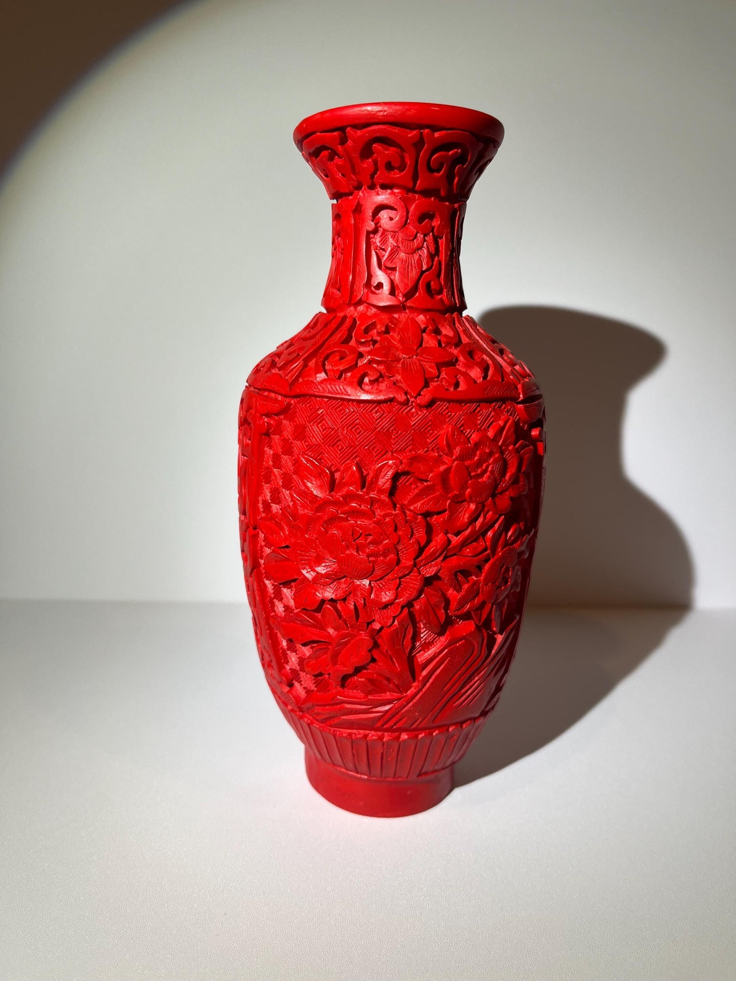 Vintage Chinese Red Cinnabar Lacquer Vase