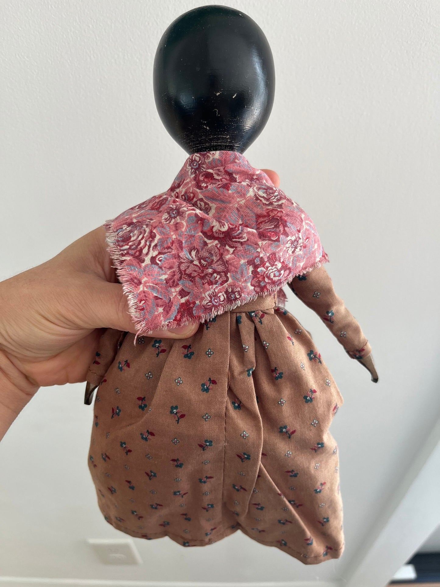 Antique Wooden Peg Doll In Beautiful Outfit