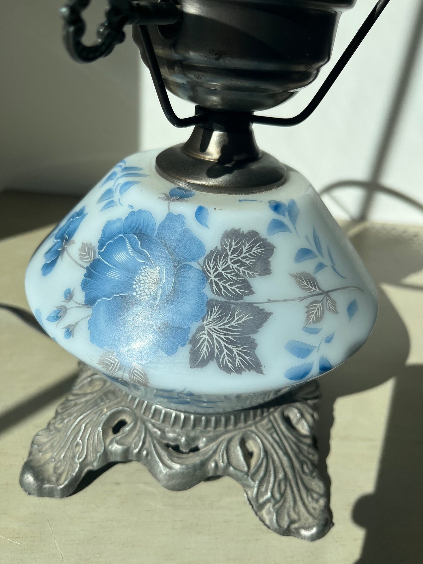Vintage art nouveau style lamp