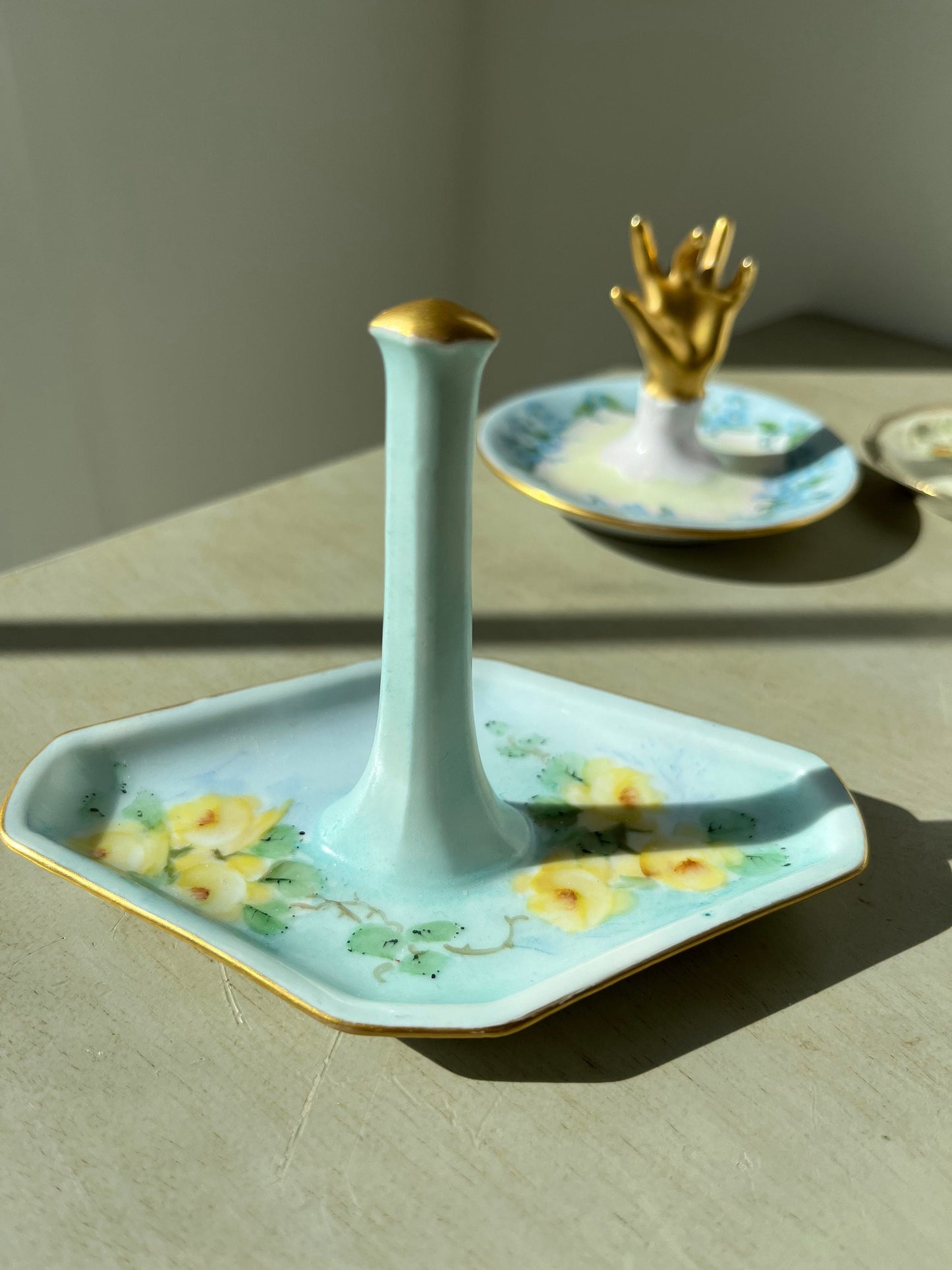 Vintage porcelain jewelry holders (1930-50s) - Austrian and French
