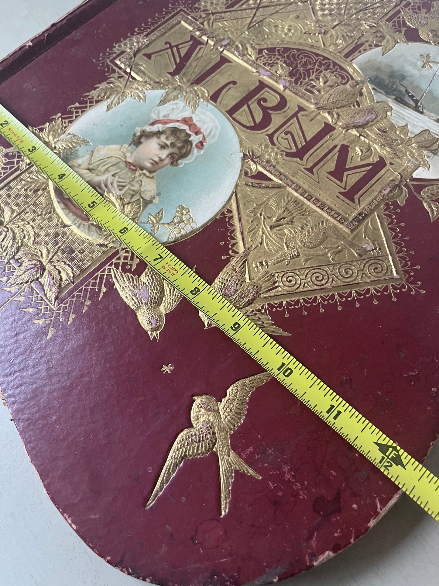 Victorian trade cards scrapbook