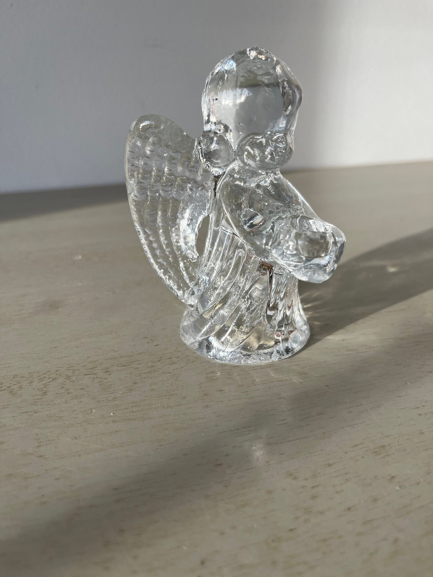 Mini glass angel figurine
