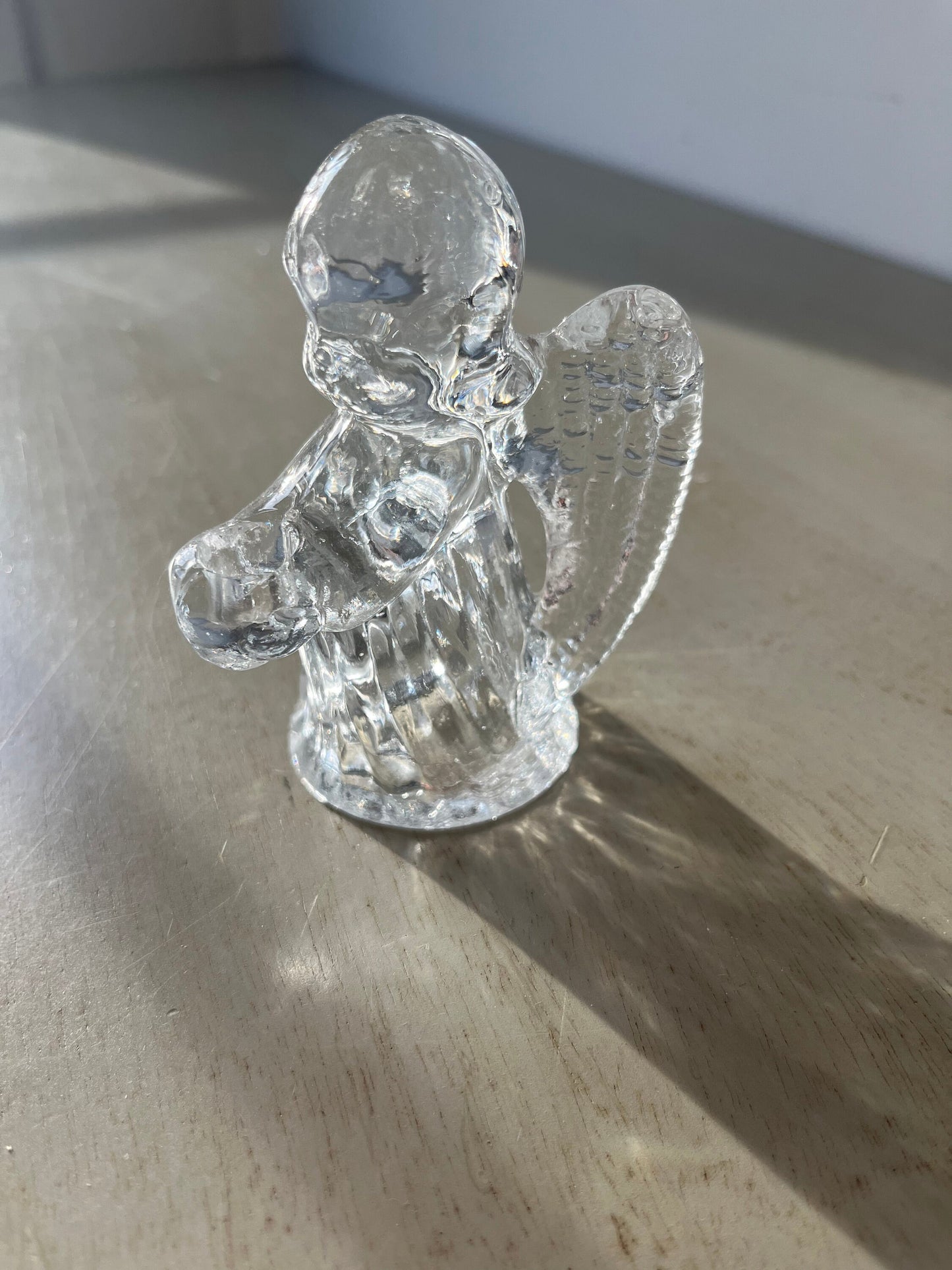 Mini glass angel figurine