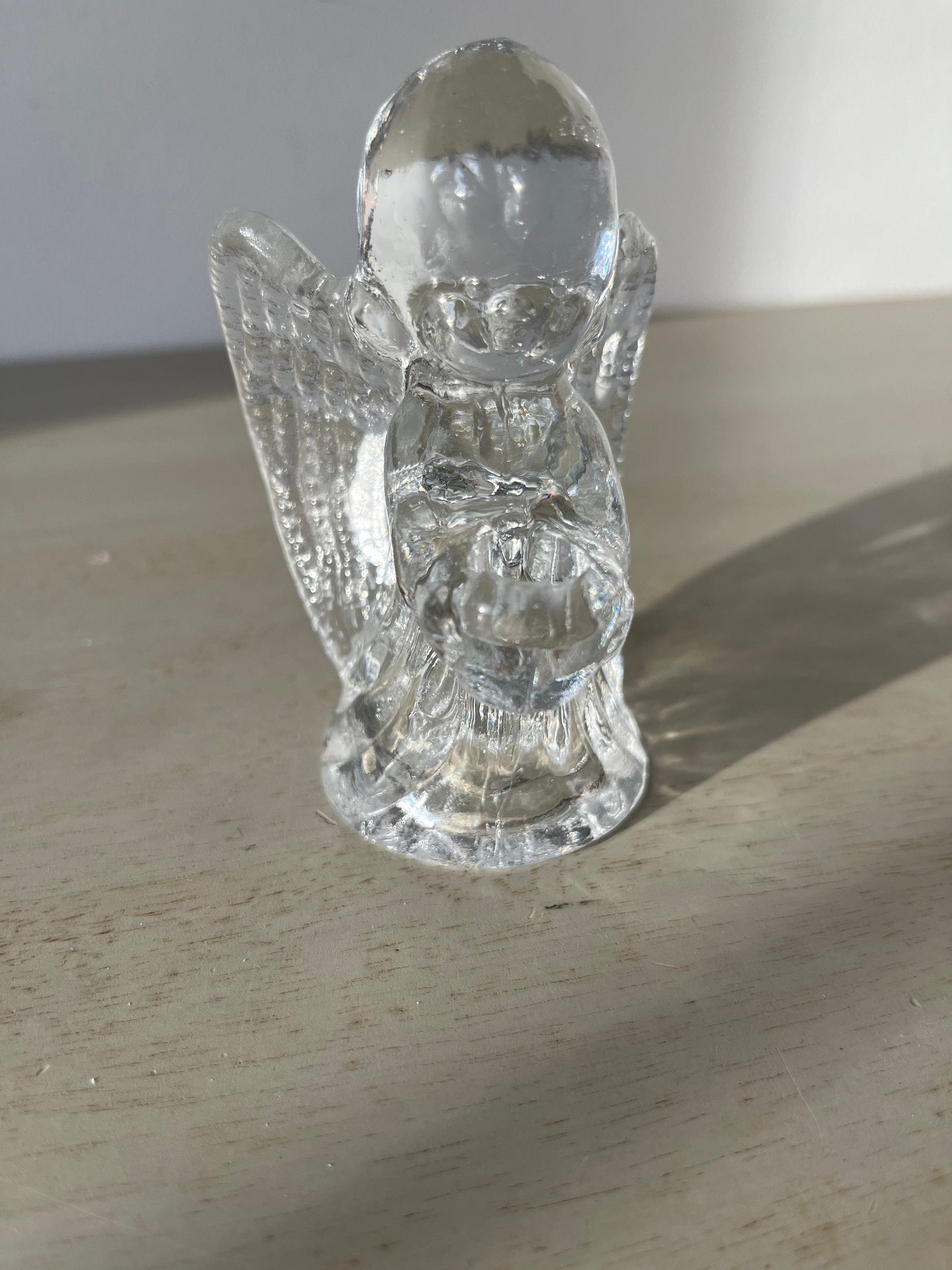 Mini glass angel figurine