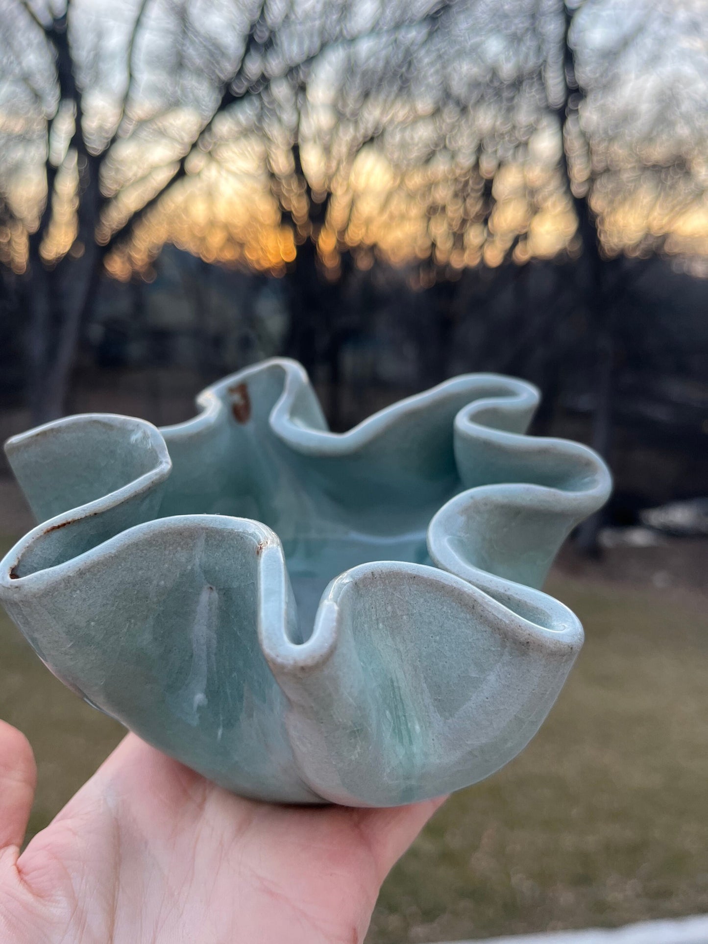 Gorgeous vintage “handkerchief pottery bowl