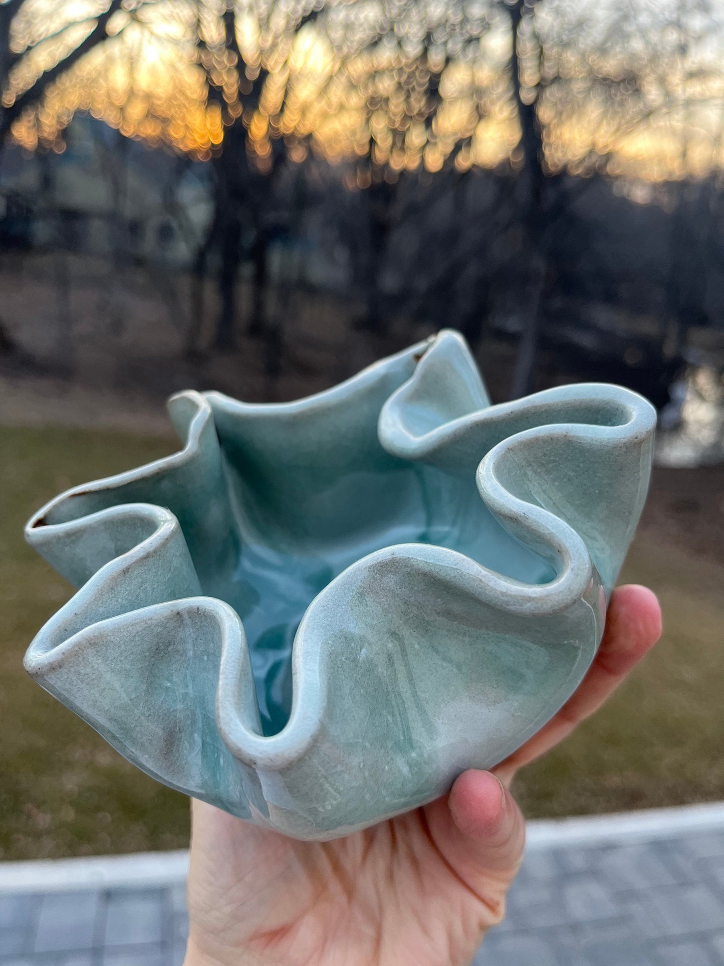 Gorgeous vintage “handkerchief pottery bowl