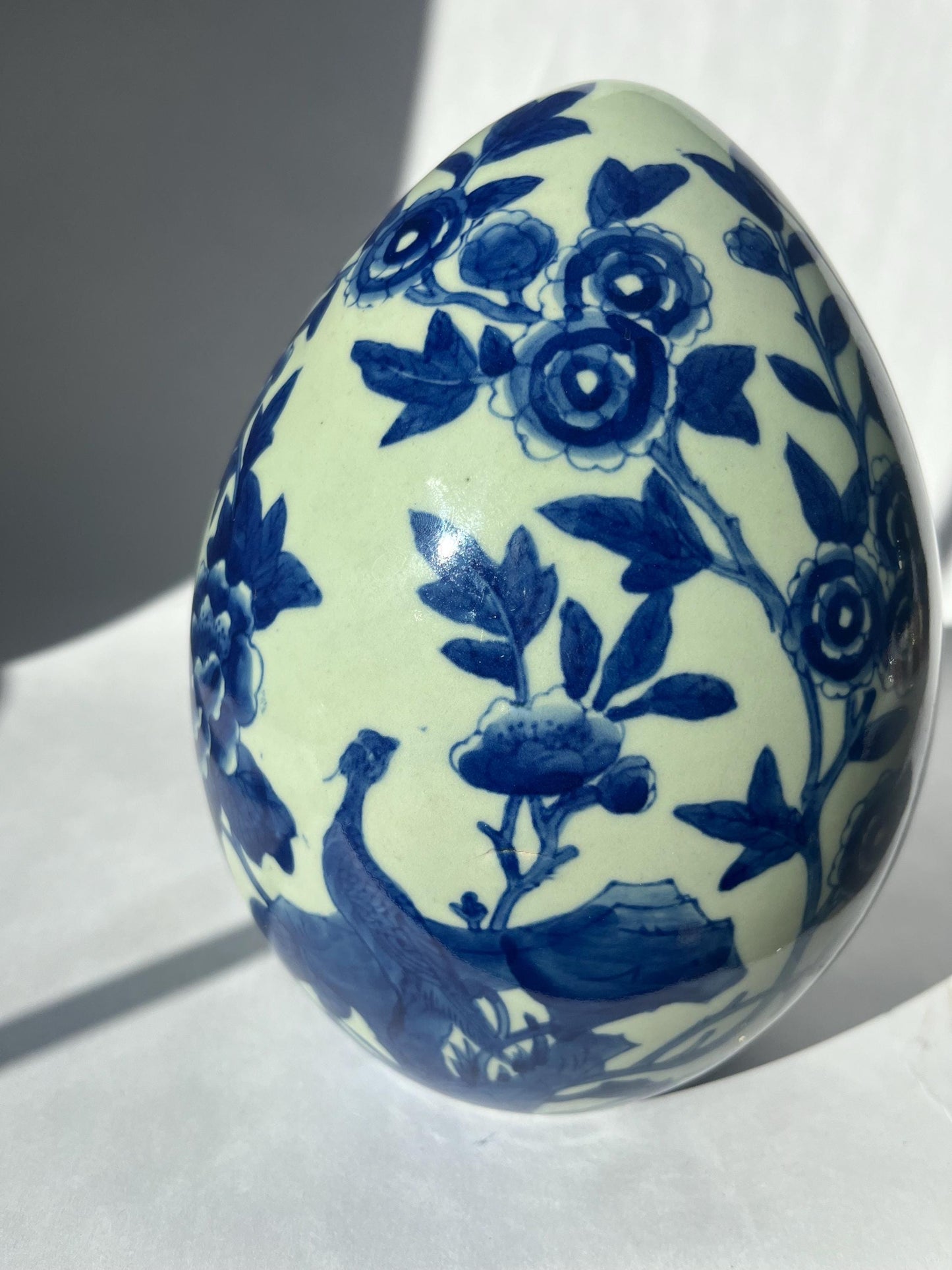 Vintage Bombay Blue & White Large Oriental Chinoiserie Egg