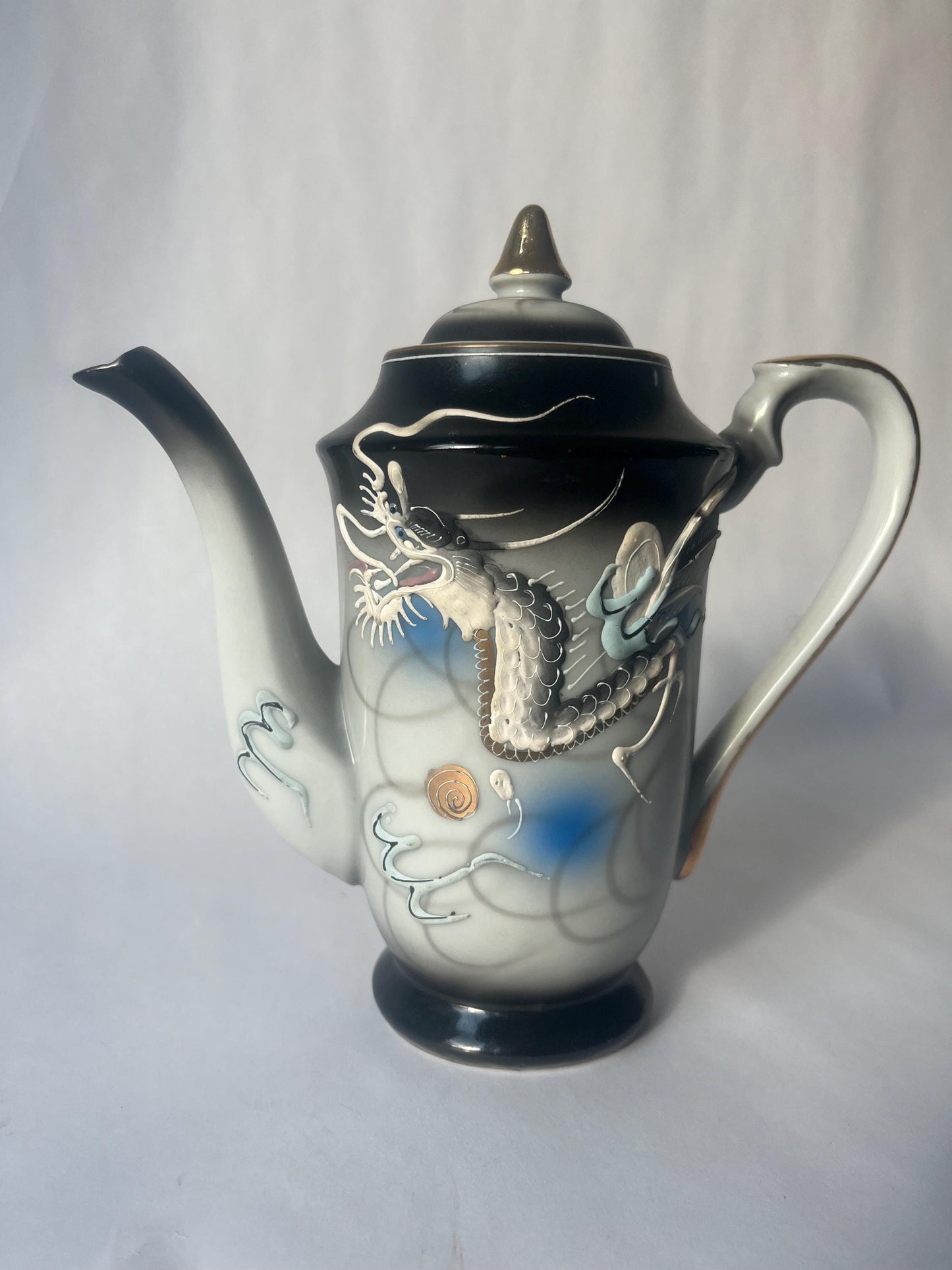 Fantastic vintage hand painted 1950s moriage Dragon Tea Set
