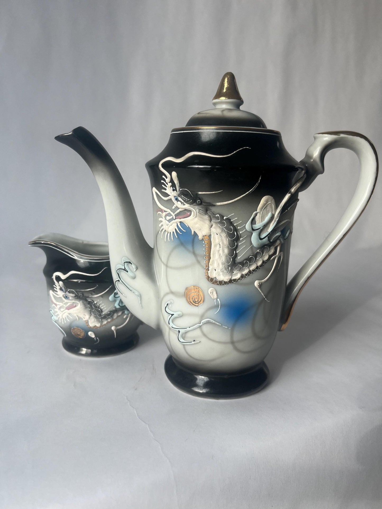 Fantastic vintage hand painted 1950s moriage Dragon Tea Set
