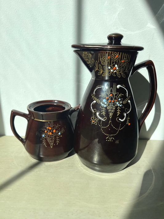 Vintage hand painted redware Japanese 2-piece set