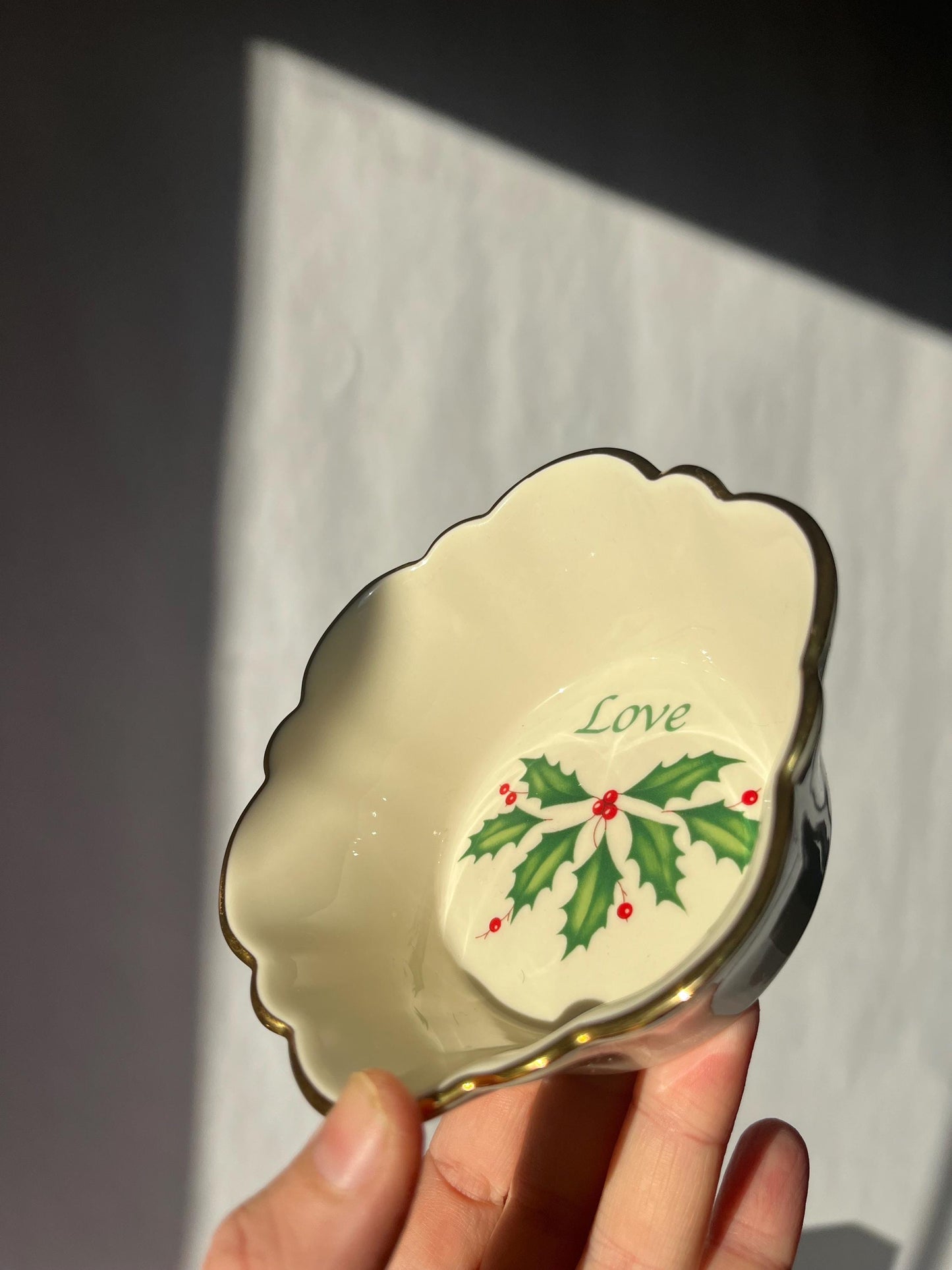 Vintage LENOX Christmas Round Fluted Dish Bowl
