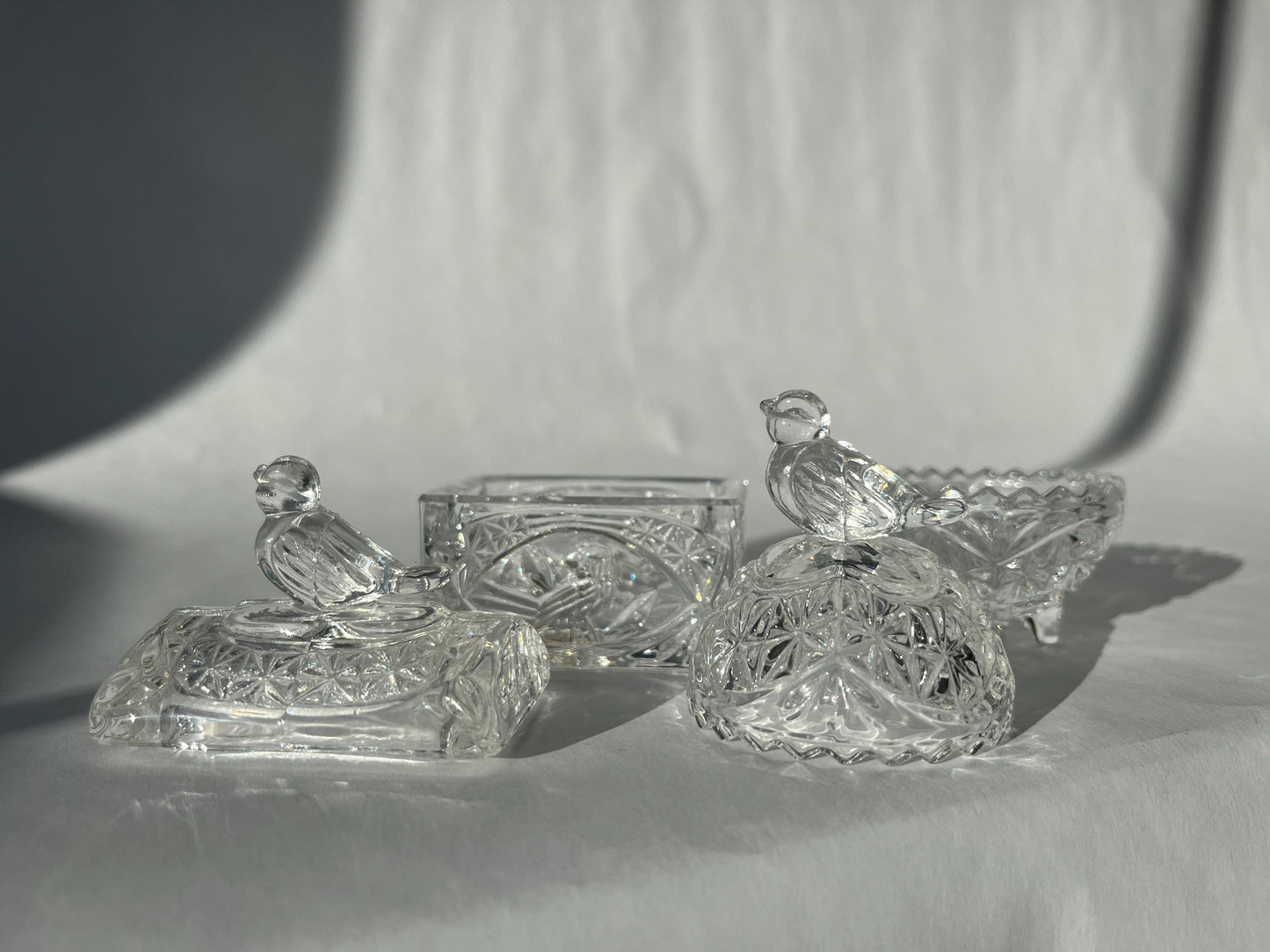 Two gorgeous 1980s Hofbauer Byrdes Collection Lead Crystal Trinket Ring Boxes Bird Finial Germany