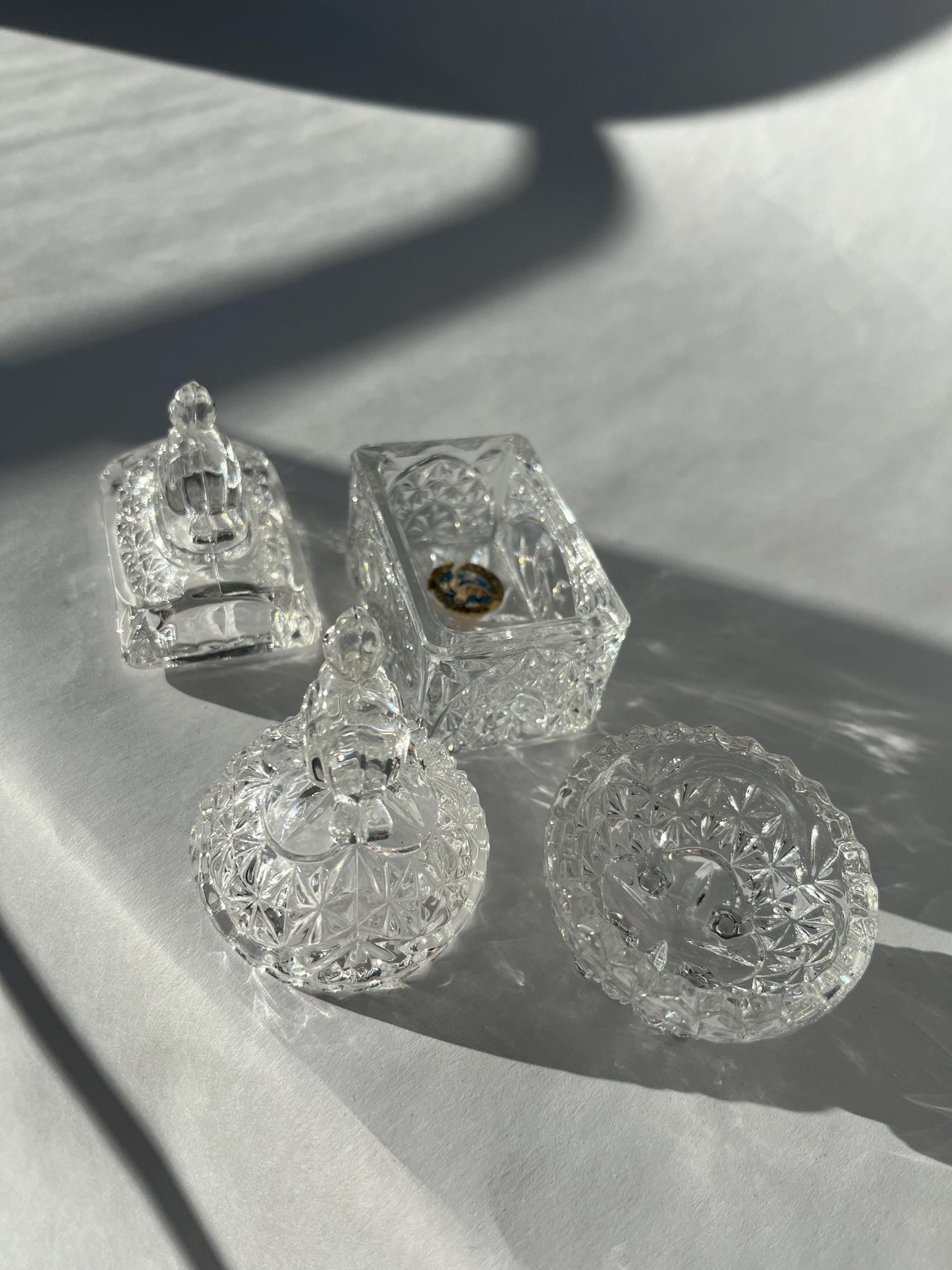 Two gorgeous 1980s Hofbauer Byrdes Collection Lead Crystal Trinket Ring Boxes Bird Finial Germany