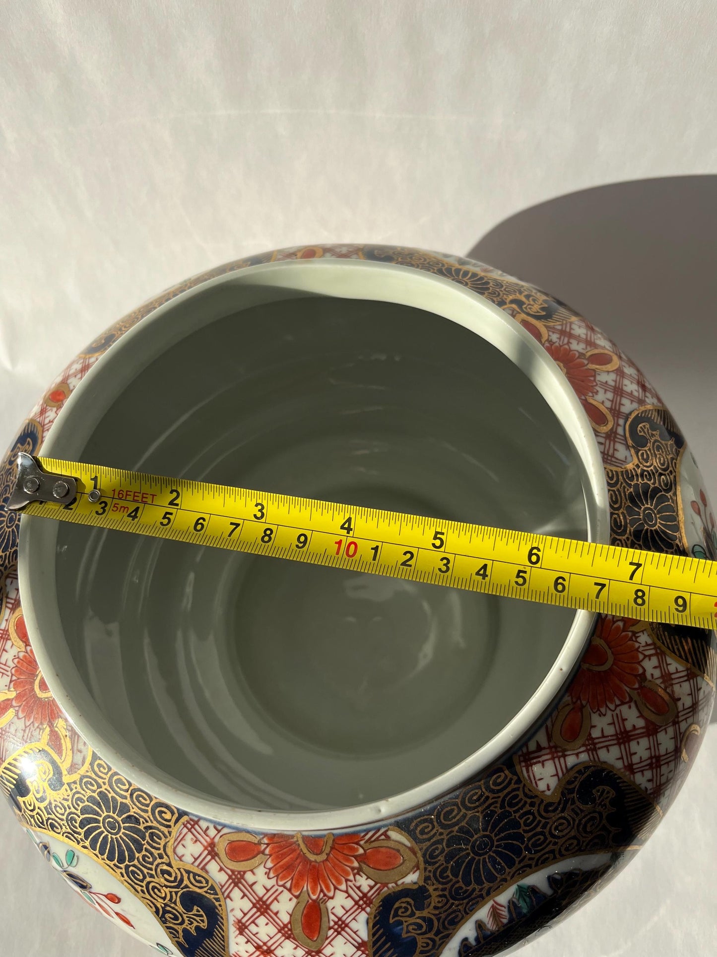 Large Imariware Hand Painted Vintage Japanese Soup Tureen