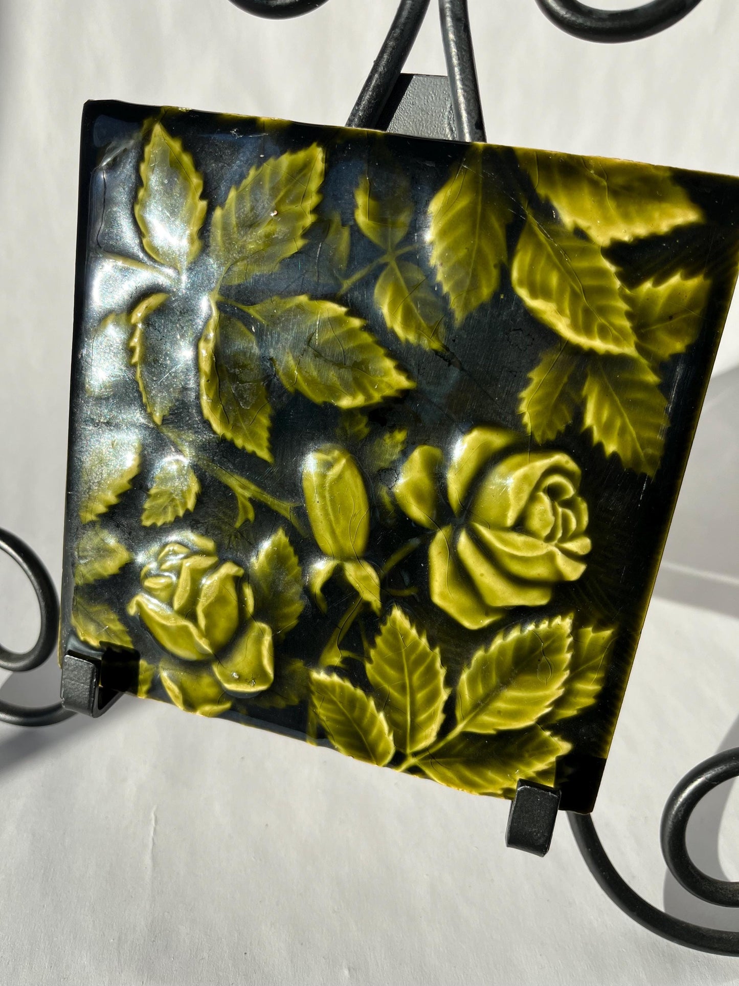 Beautiful Green Vintage Tile With Roses