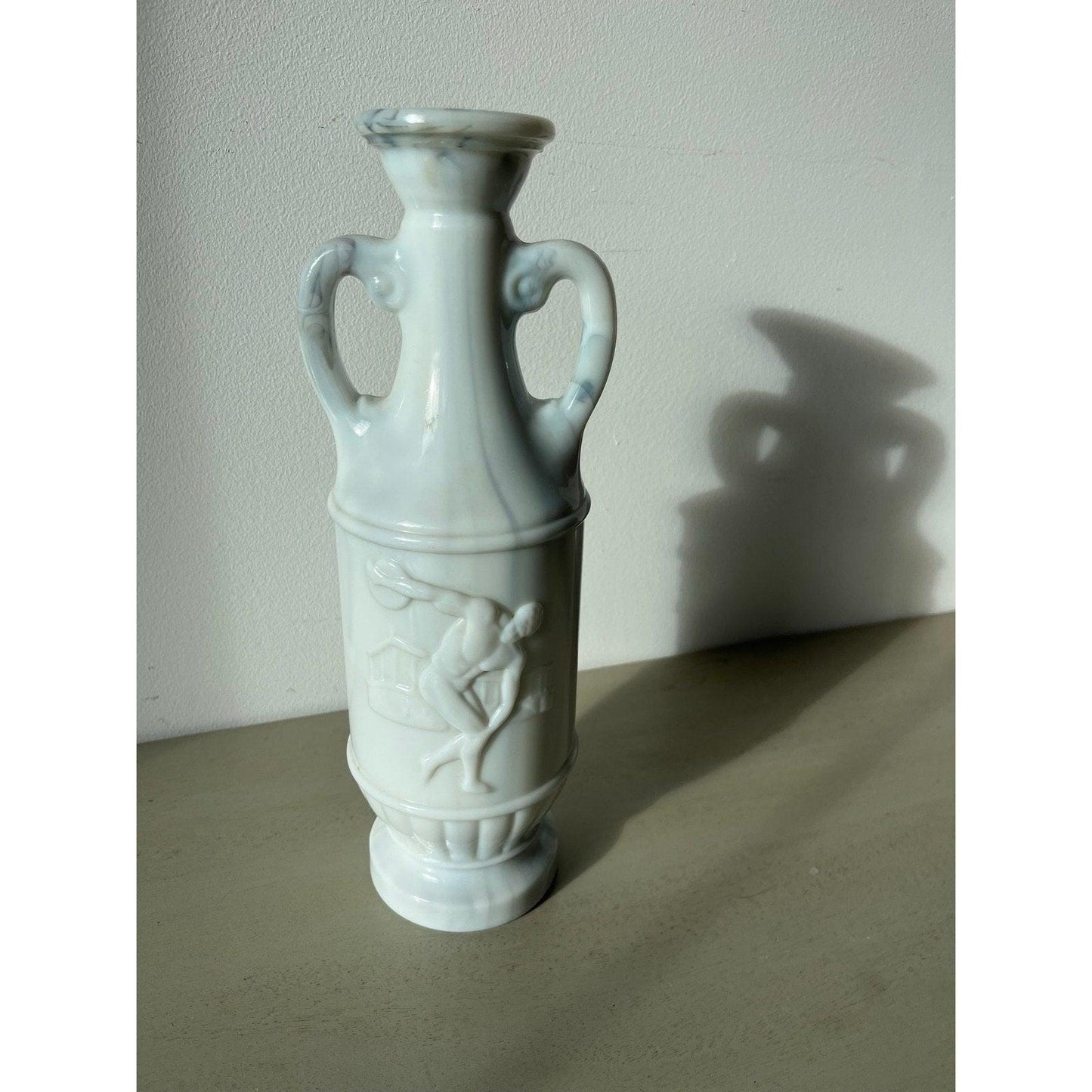 1971 vintage Jim Beam Olympic Discus Thrower Faux Marble decanter