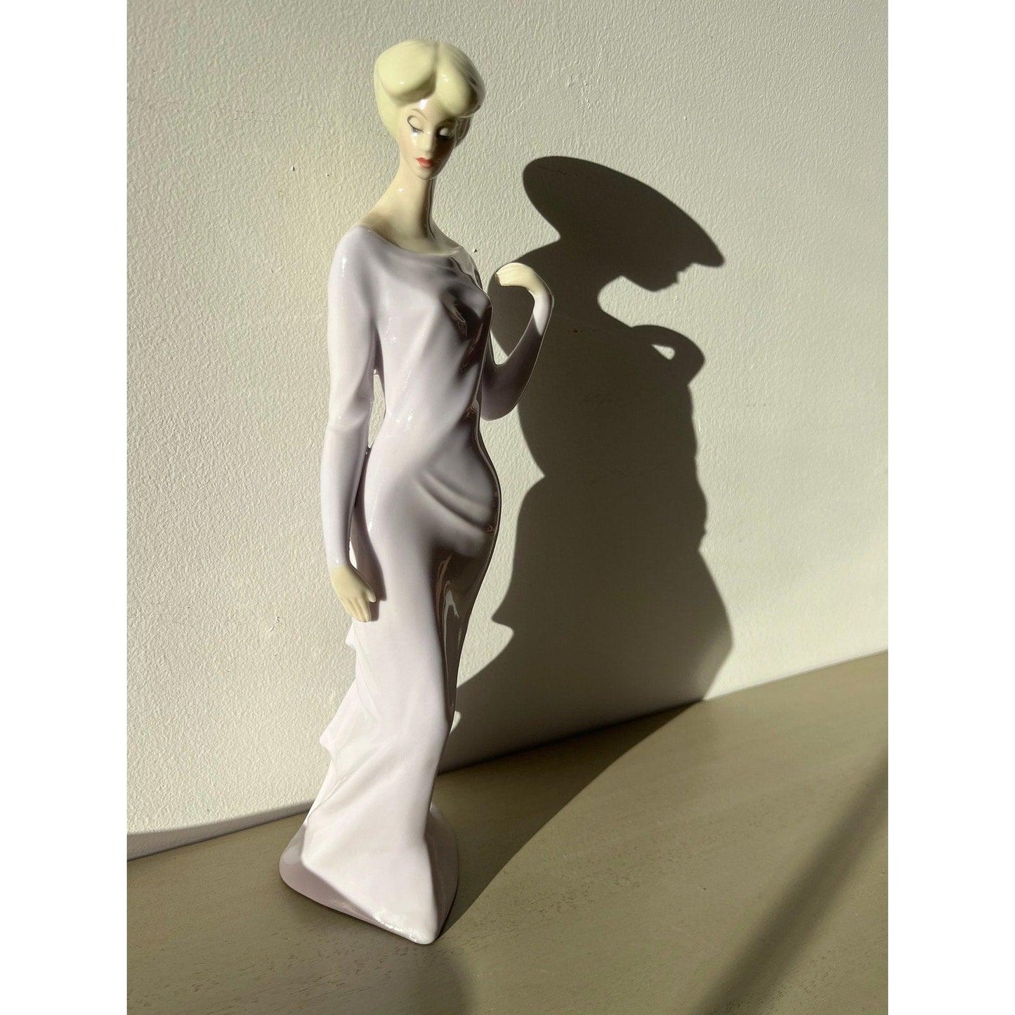 Vintage Royal Doulton ceramic figurine “Debutante