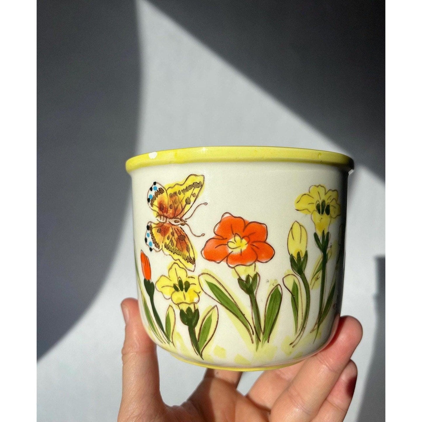 Vintage Ardco small planter with butterflies and flowers