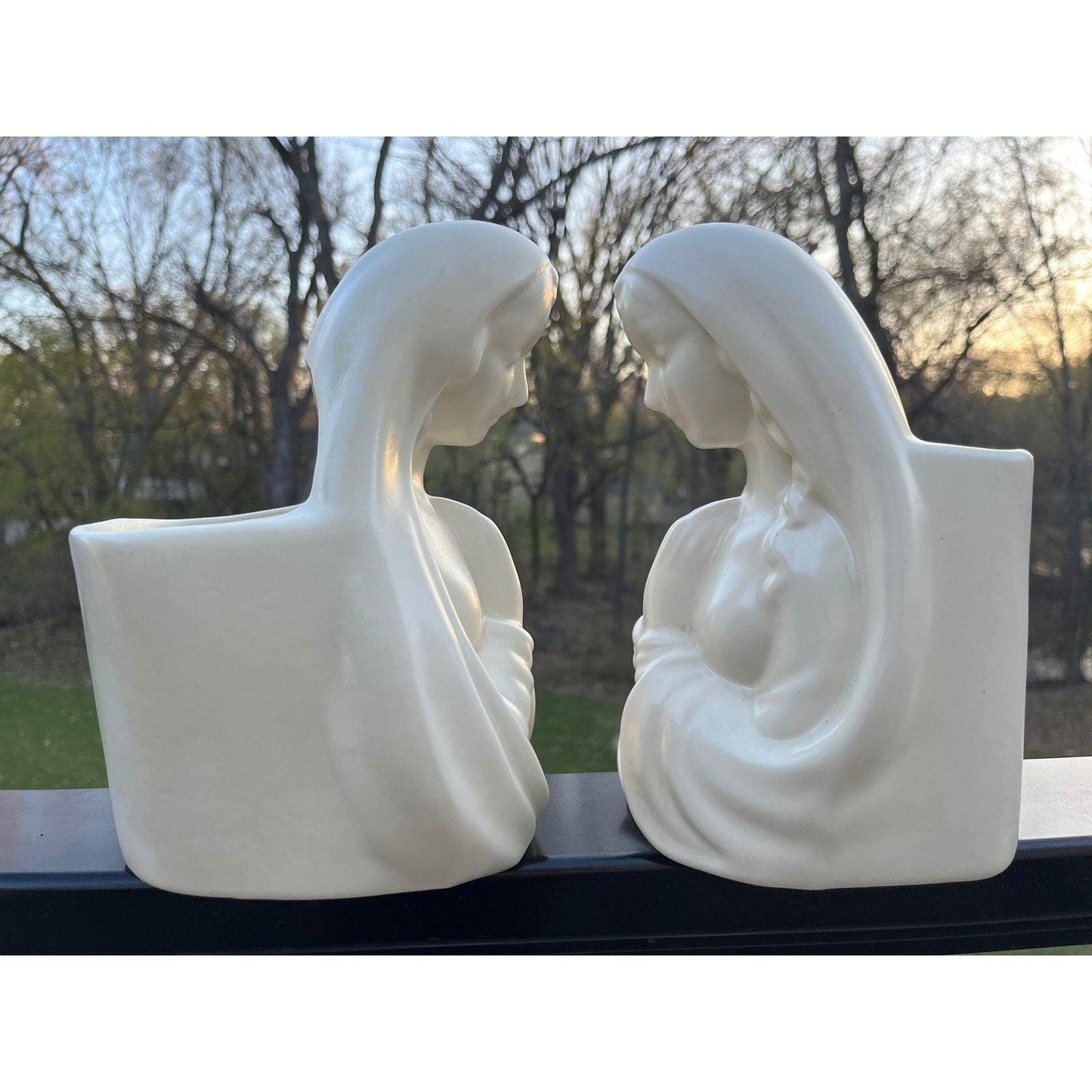 Vintage Haeger Virgin Mary Planter / Vase
