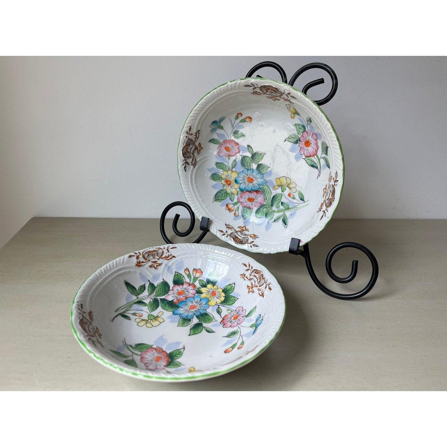 Set of 2 vintage hand painted floral bowls made in Japan