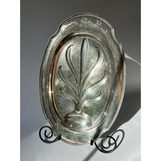 Oneida Silver Grosvenor Silverplated Meat Platter With Drip Well