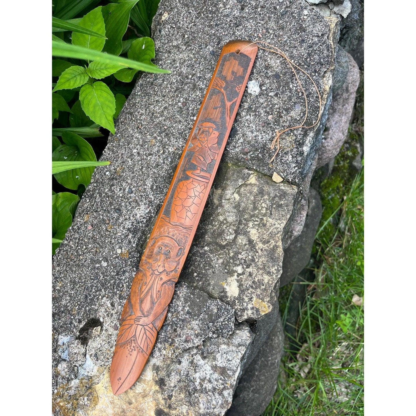 Early 1900s Asian carved wood page turner