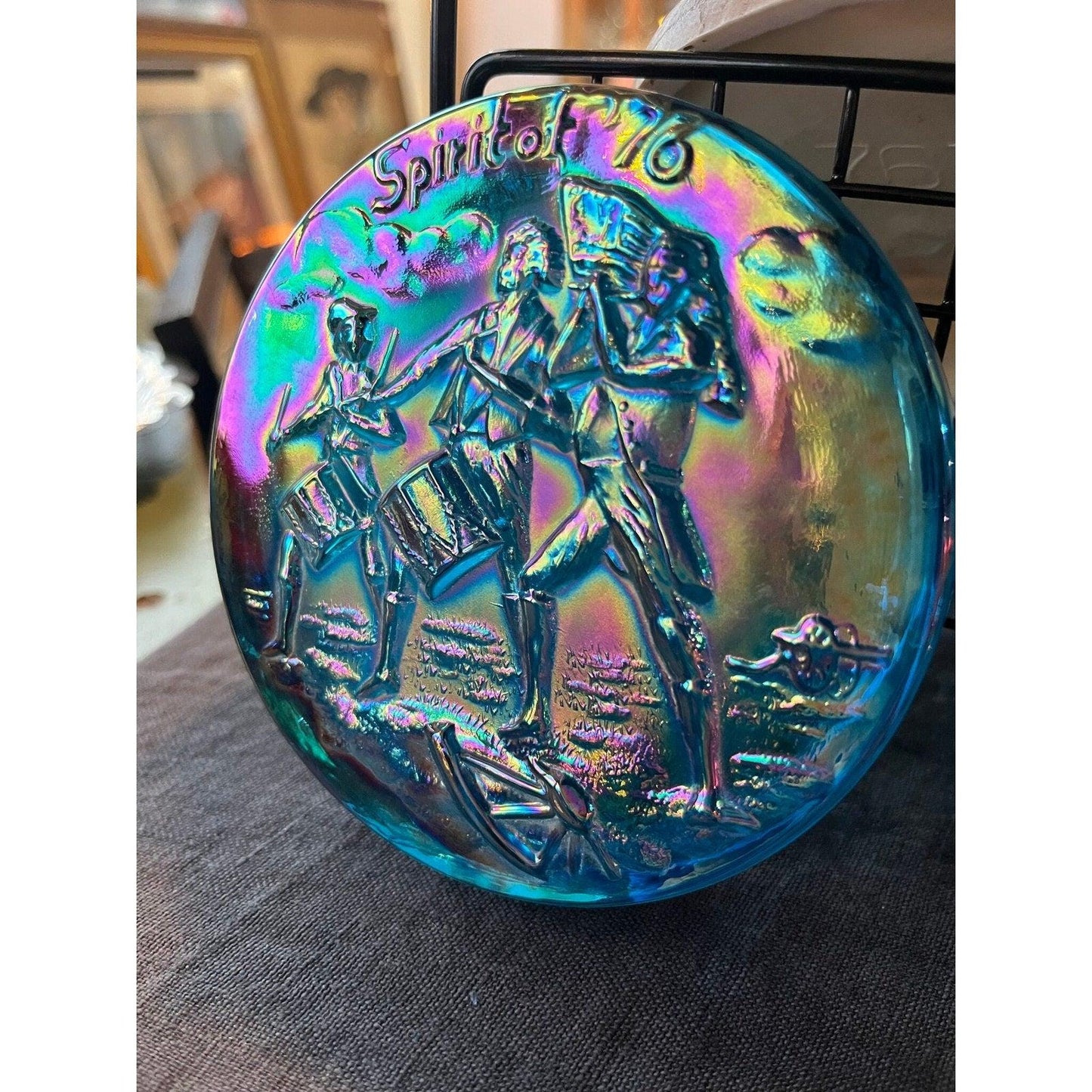 Vintage carnival glass “The spirit of 1776 paperweight