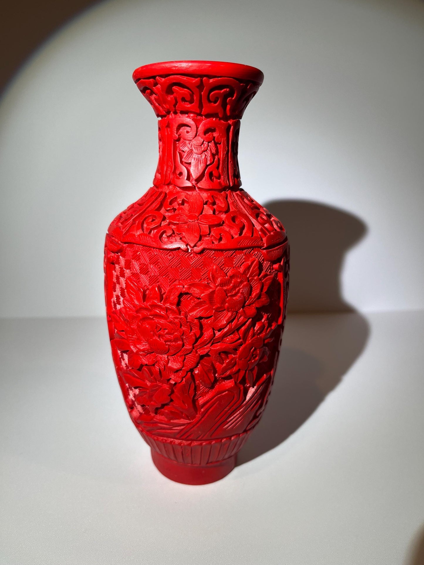 Vintage Chinese Red Cinnabar Lacquer Vase
